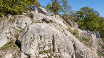 10. BEEHIVE ROCKS OF SZOMOLYA
