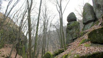 18. CSERÉPVÁRALJA, KŐ VALLEY