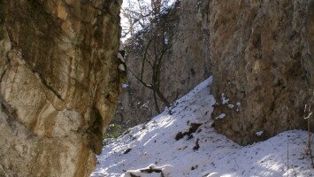 20. Bánhorváti, Damasa-szakadék