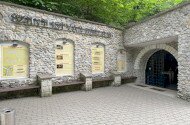 Gyereknapi könyvbemutató és zenés rekreáció a Fekete-teremben