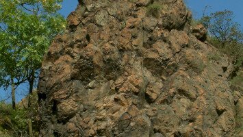 7. Szarvaskő, Vár-hegy