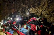 Hangtálas relaxáció a Fekete-teremben